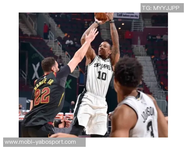 不到20分钟砍下30分小火车携手死神与爱神马刺新星再创奇迹让人惊讶