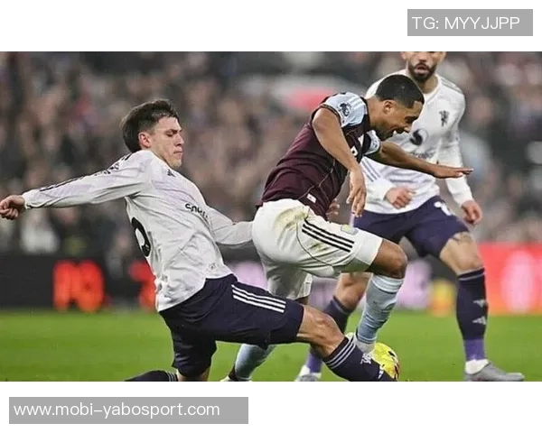 曼联对乌加特标价3000万加拉塔萨雷考虑租借方案