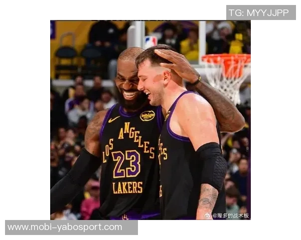 雷迪克谈东契奇与詹姆斯角色变化各自担任球队指挥官不再打满整节