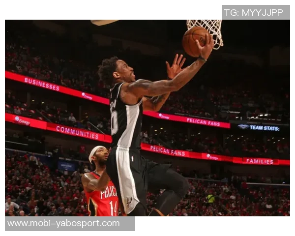 莱昂纳德状态火热近14场场均30分真实命中率超63表现惊艳